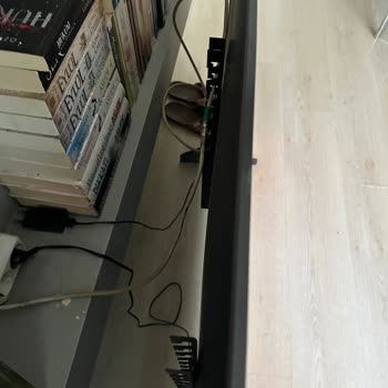 Yanlış Askı Aparatı Satışı Ve Ek Ücret Talebiyle Mağduriyet