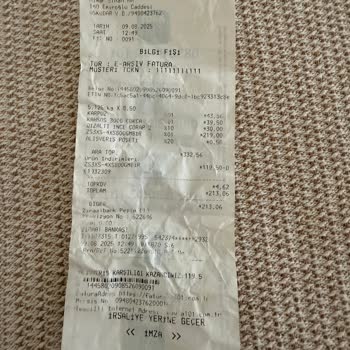 Bozuk Zeytin İadesi Reddedildi, Mağaza İlgisiz Davrandı