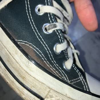 Kısa Sürede Deforme Olan Converse Ayakkabım İçin Çözüm Bekliyorum