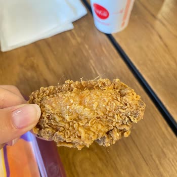 Popeyes'tan Tüylü Kanat ve Çözüm Yok!