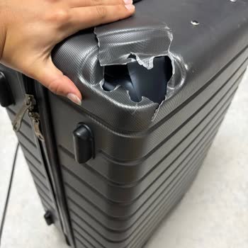 Yolculuk Sonrası Bavulumun Tekerlekleri Kırıldı, Mağduriyetimin Giderilmesini İstiyorum