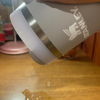 Çetinkaya Ömür Boyu Garantili Stanley Quencher İlk Kullanımda Sızdırdı, Değişim Talep Ediyorum