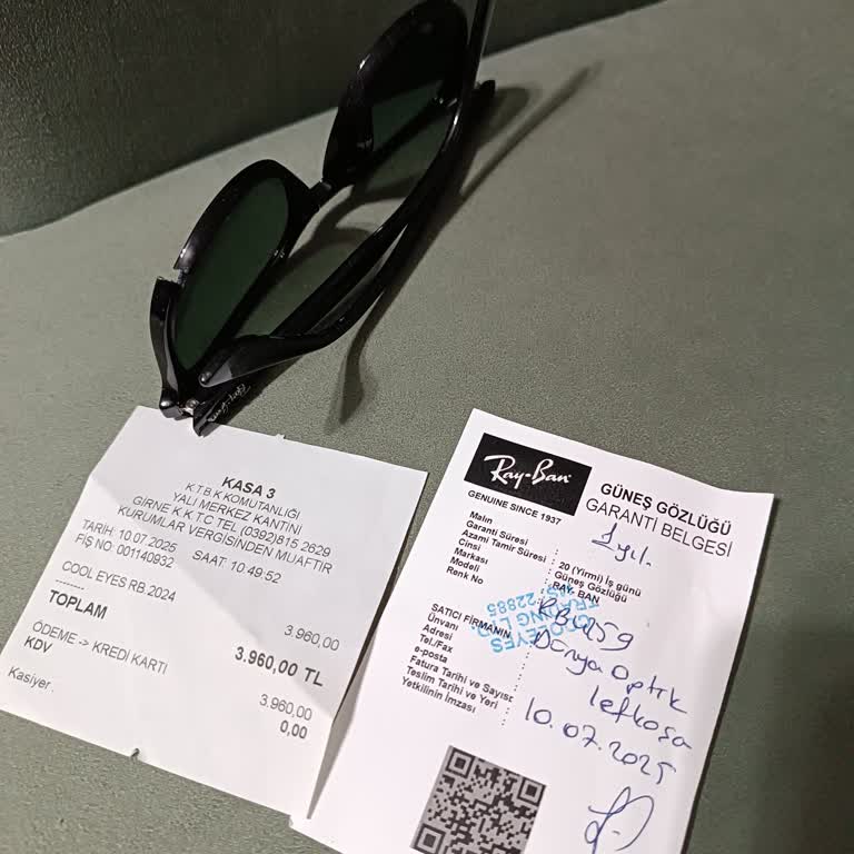 Rayban Gözlüğümün Kırık Çerçevesi İçin Garanti Desteği Bulamıyorum