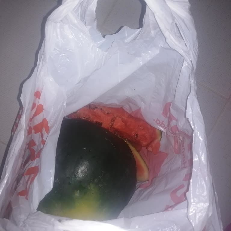 Migros Hemen'den Gelen Çürük Karpuz İçin İade Ve Çözüm Gecikiyor