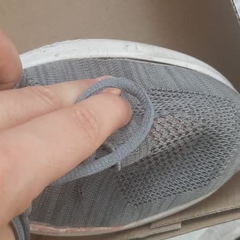 Kısa Sürede Yıpranan Ayakkabı İçin Garanti Reddi Hayal Kırıklığı Yarattı