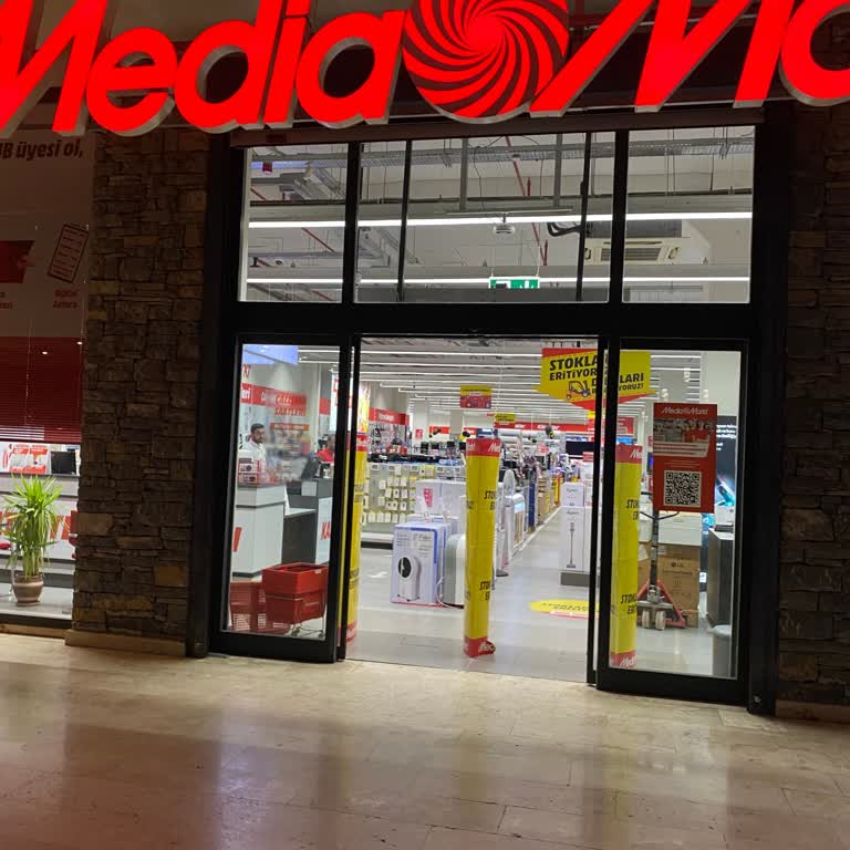 Mağaza Kapanış Saatinden Önce Satış Yapılmaması Nedeniyle Mağduriyet