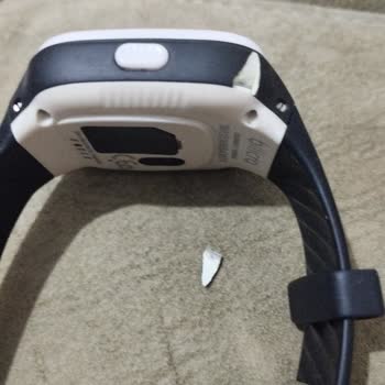 Bilicra Garanti Kapsamında Onarıma Gönderilen Akıllı Saat Kırık ve Deforme Şekilde Teslim Edildi