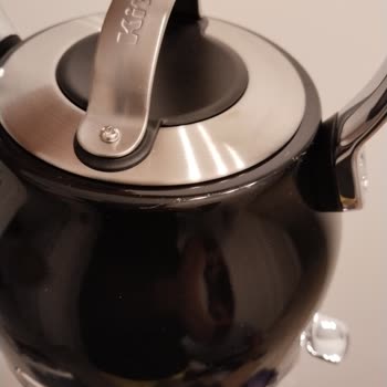 Ajet İle Uçuş Sonrası Valiz Kaybı Ve Hasarlı Eşyalar Nedeniyle Büyük Mağduriyet