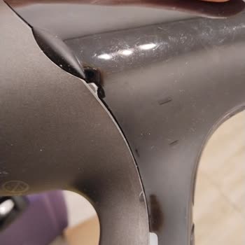 Ajet İle Uçuş Sonrası Valiz Kaybı Ve Hasarlı Eşyalar Nedeniyle Büyük Mağduriyet