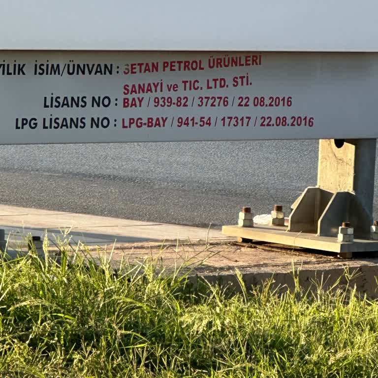 Shell Markette Sabah Alışverişine Çalışan Engeli Ve Olumsuz Tutum