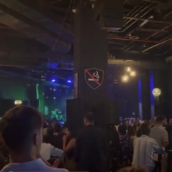 Jolly Joker Sahne Görünmeyen Konser