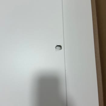 Hasarlı Dolap Kapağı Değişimi 22 Gündür Gerçekleşmiyor, Mağduriyetim Giderilmiyor