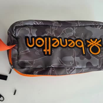 400 TLye Alınan Kalemliğin Fermuarı İlk Günden Koptu Malzeme Kalitesi Çok Kötü