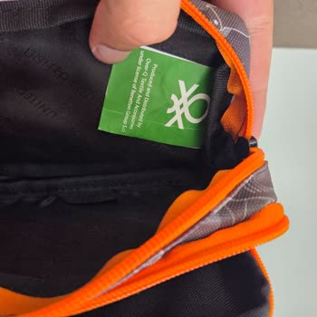 400 TLye Alınan Kalemliğin Fermuarı İlk Günden Koptu Malzeme Kalitesi Çok Kötü