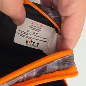 400 TLye Alınan Kalemliğin Fermuarı İlk Günden Koptu Malzeme Kalitesi Çok Kötü