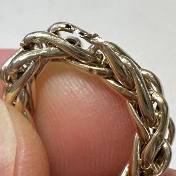 Aldığım Bileklik Sürekli Arızalandı, Tamirden Daha Kötü Geldi Ve İade Talebim Reddedildi