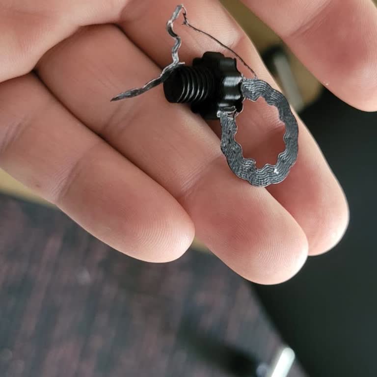 Satın Aldığım Filament Kolayca Kırılıyor, Firma İlgisiz