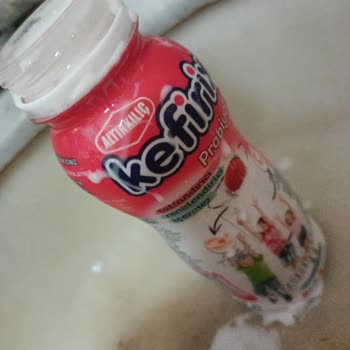 Altınkılıç Çilekli Kefir Şişesi Patladı Ve Ekşi Çıktı