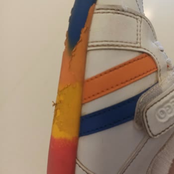 Yeni Alınan Çocuk Ayakkabısında Kısa Sürede Renk Soyulması Yaşadım