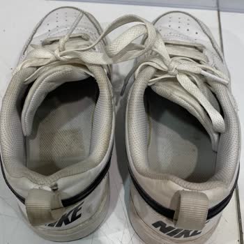 Aldığım Nike Ayakkabıda Batma Ve Koku Sorunu, Çözüm Sunulmuyor