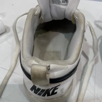 Aldığım Nike Ayakkabıda Batma Ve Koku Sorunu, Çözüm Sunulmuyor