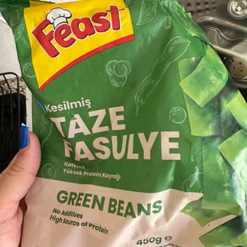 Feast Dondurulmuş Fasulyede Dal Parçası Çıktı, Para İadesi Talep Ediyorum