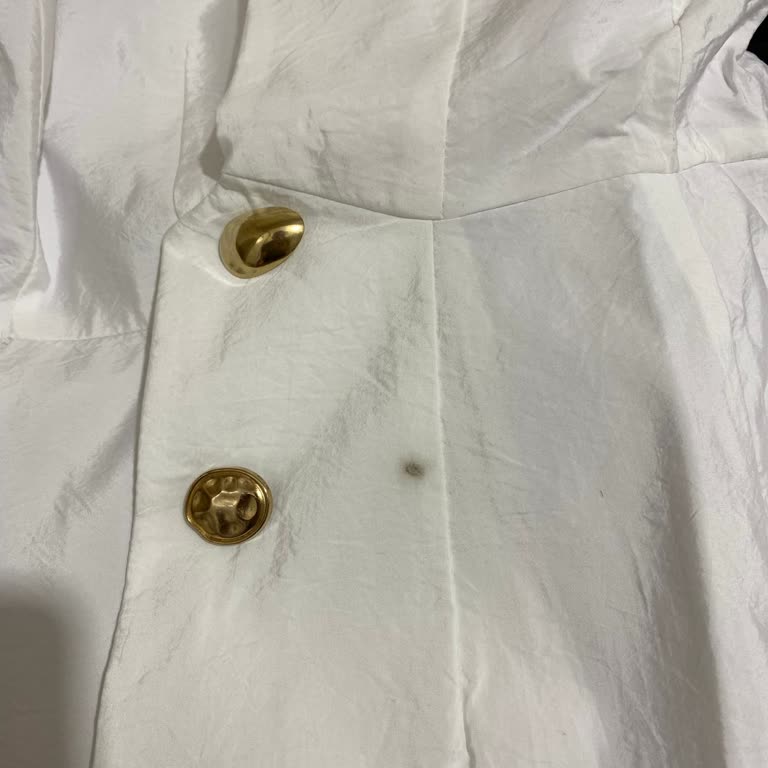 Yanık İzli Ceket İadesi Sonrası 700 TL Geri Ödeme Yapılmadı, Müşteri Hizmetleri İlgisiz