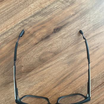 Emporio Armani Gözlük Kısa Sürede Kullanılamaz Hale Geldi, Değişim İstiyorum!