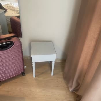 Mos Otel Çeşme'de Eksik Hizmet, Temizlik Sorunu Ve Ücret İadesi Mağduriyeti