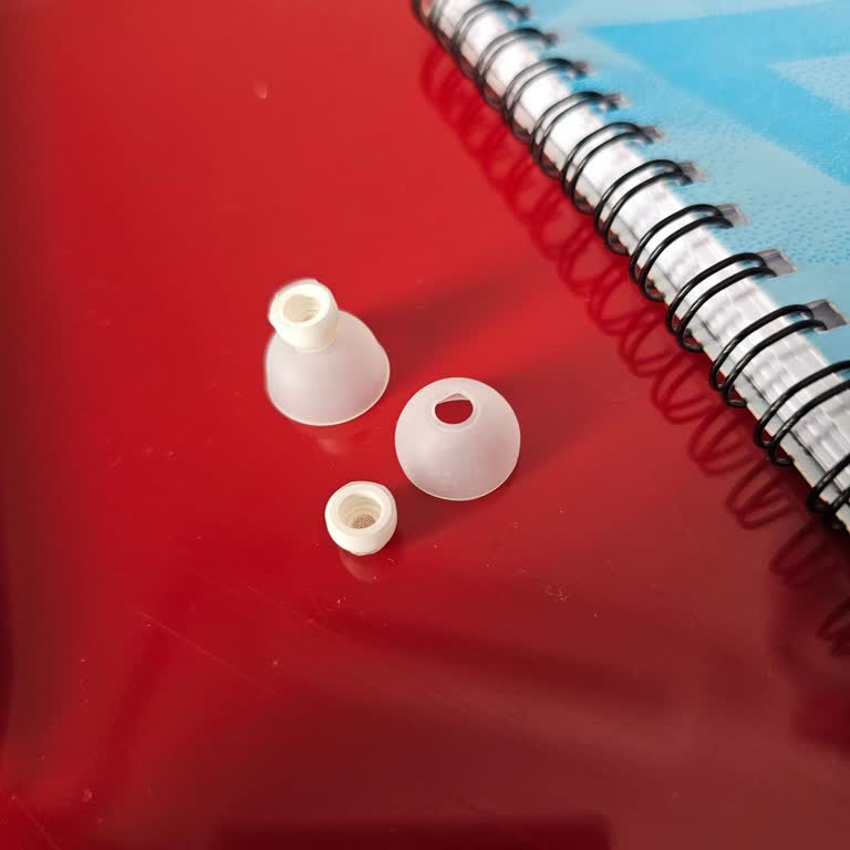 Samsung Silikon Uç Yırtıldı, Basit Bir Parça İçin Cihazı Göndermek Zorunda Kalmaktan Şikayetçiyim