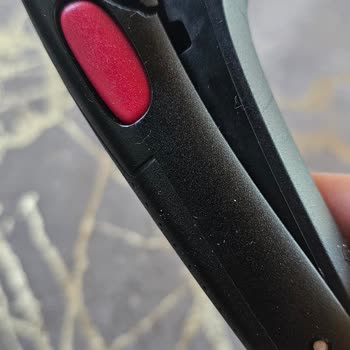 Tefal Tava Sapı Aniden Kırıldı Ve Tehlike Oluşturdu