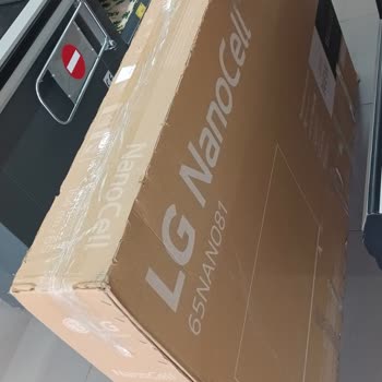 Kutu Hasarsız Olmasına Rağmen Kırık Ekran İçin Değişim Talebim Reddedildi