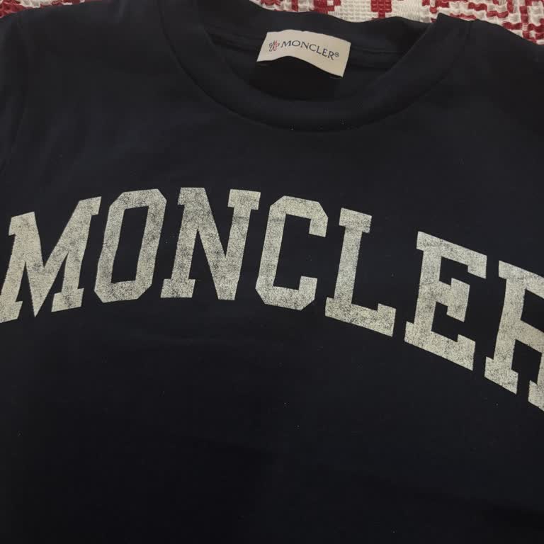 Moncler Çocuk Tişörtünde Baskı Sorunu Ve Garanti Desteği Eksikliği!