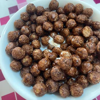 Taze Süt Beklerken Bozuk Ürünle Mağdur Oldum