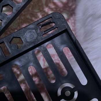 Kırık Ürün Ve Yetersiz Müşteri Hizmeti Nedeniyle Mağduriyet