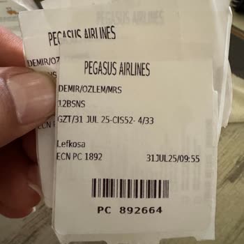 Pegasus Uçuşunda Kırılan Valizime Ve İlgisizliğe Çözüm Bekliyorum