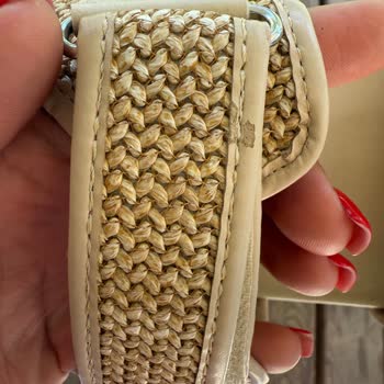 Bir Kullanımda Deforme Olan Sandalet Hayal Kırıklığı