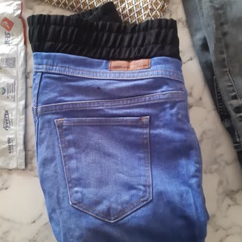 Sipariş Yerine Alakasız Pantolonlar Ve İletişimsizlik Mağduriyeti