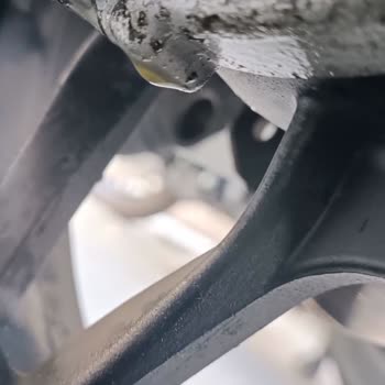 Sıfır Kilometre Motosiklette Tekrarlayan Conta Arızası Ve İade Talebi