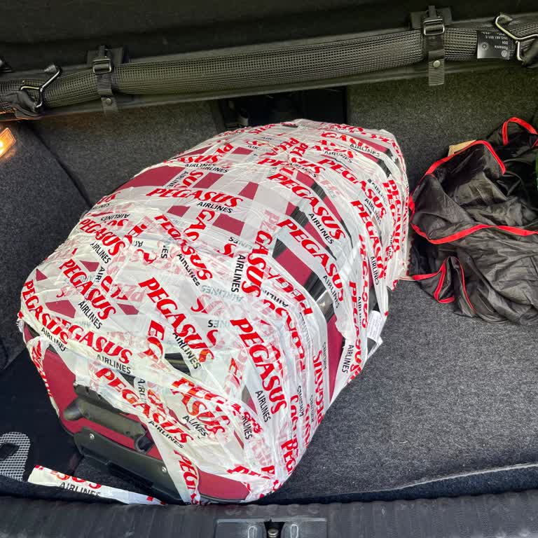 Valizim İki Uçuşta Da Zarar Gördü, Mağdur Edildim!