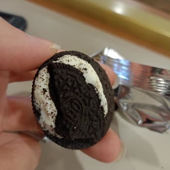 Aldığım Oreo Bisküviler Kırık Ve Yarım Çıktı!