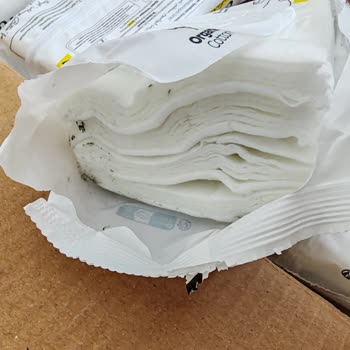 Küflü Ve Kötü Kokulu Islak Mendil Nedeniyle Mağduriyet