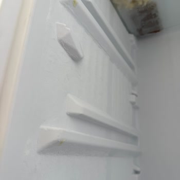 Kusurlu Derin Dondurucuya Servisten Ve Samsung'dan Çözüm Bekliyorum