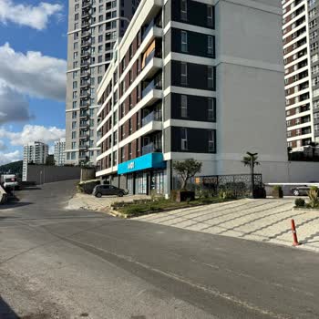 Mahallemizde Market Eksikliği Ve Migros'tan Geri Dönüş Alamama Sorunu