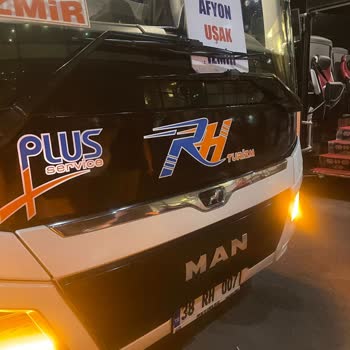 Otobüs Şoförünün Yolcu Güvenliğini Tehlikeye Atan Davranışı