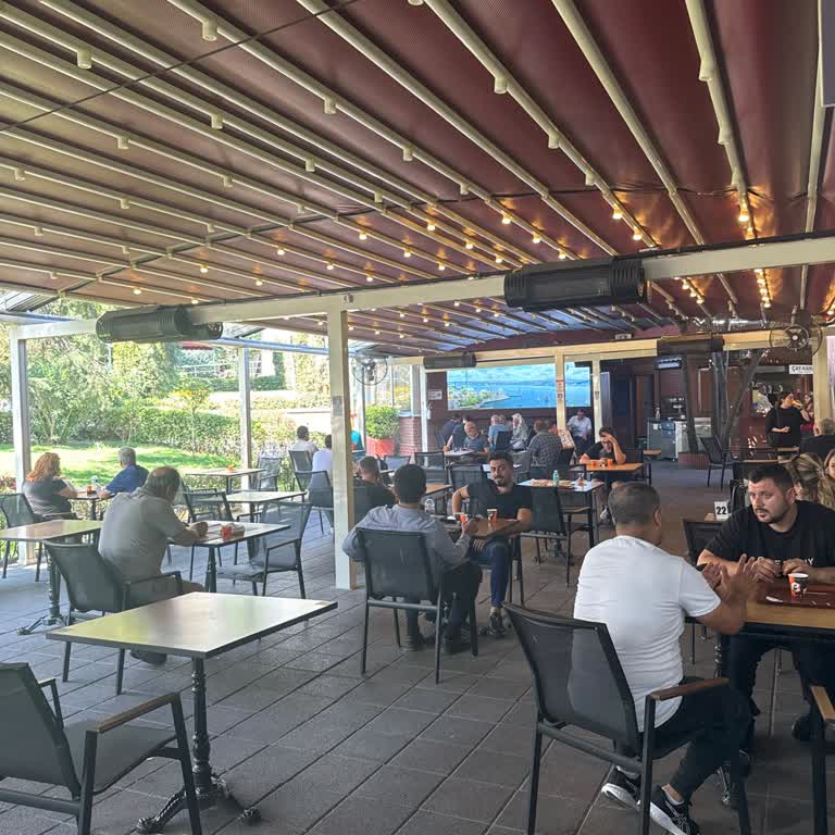 Türkiye Hastanesi Kantininde Personelin İlgisiz Ve İsteksiz Davranışı