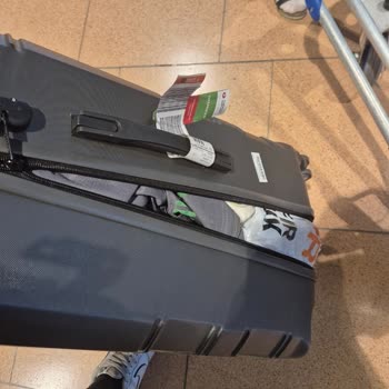 THY Uçuş Sonrası Valizimde Ciddi Hasar Oluştu