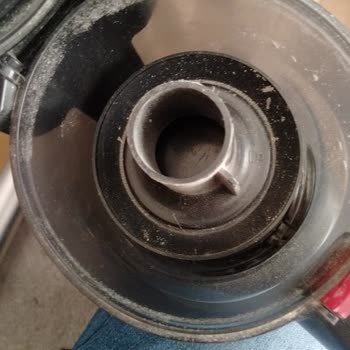 Yetkili Serviste Uzun Bekleme, İlgisizlik Ve Ürün Zarar Görmesiyle Mağduriyet Yaşadım