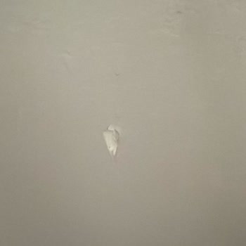 Kırık Gelen Makyaj Masası İçin İlgisiz Ve Yetersiz Destek