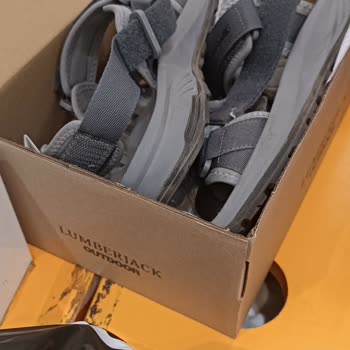 Aldığım Ayakkabı Ve Sandalet Ayağımı Sıkıyor, Değişim Veya İade Talebim Reddedildi